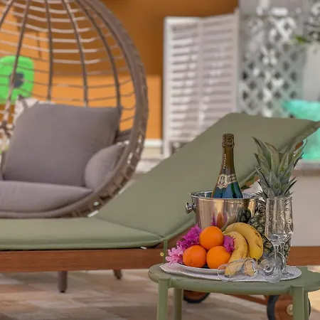 Nuovo - Pergola Con Bbq - 2 - By Host Hero